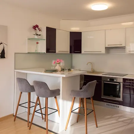 Elite Luxury - Free Private Parking Appartement