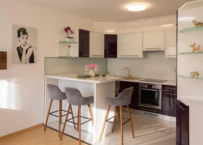 Elite Luxury - Free Private Parking Appartement